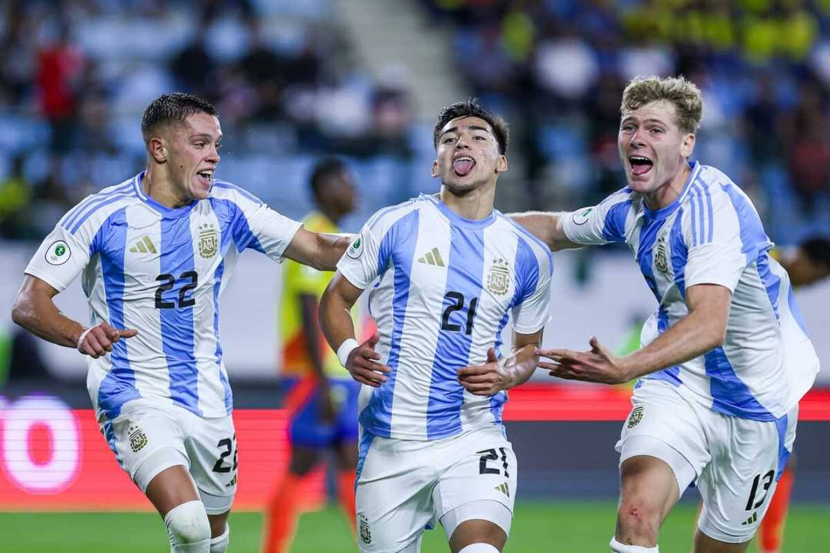 El argentino-chileno arregló su contrato con River Plate y será titular en Argentina.