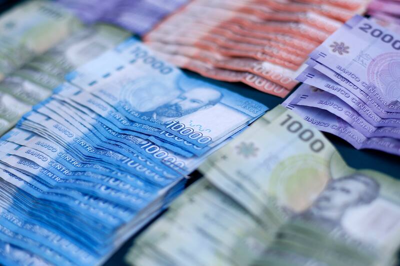 Más de seis mil personas deberán devolver el dinero que no les correspondía. Créditos: ATON.