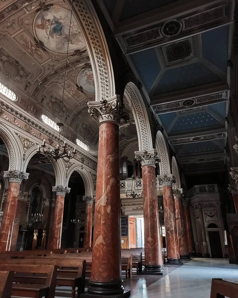 Este es el principal atractivo del Vaticano Chico. Créditos: @arquitectura.antigua.chile