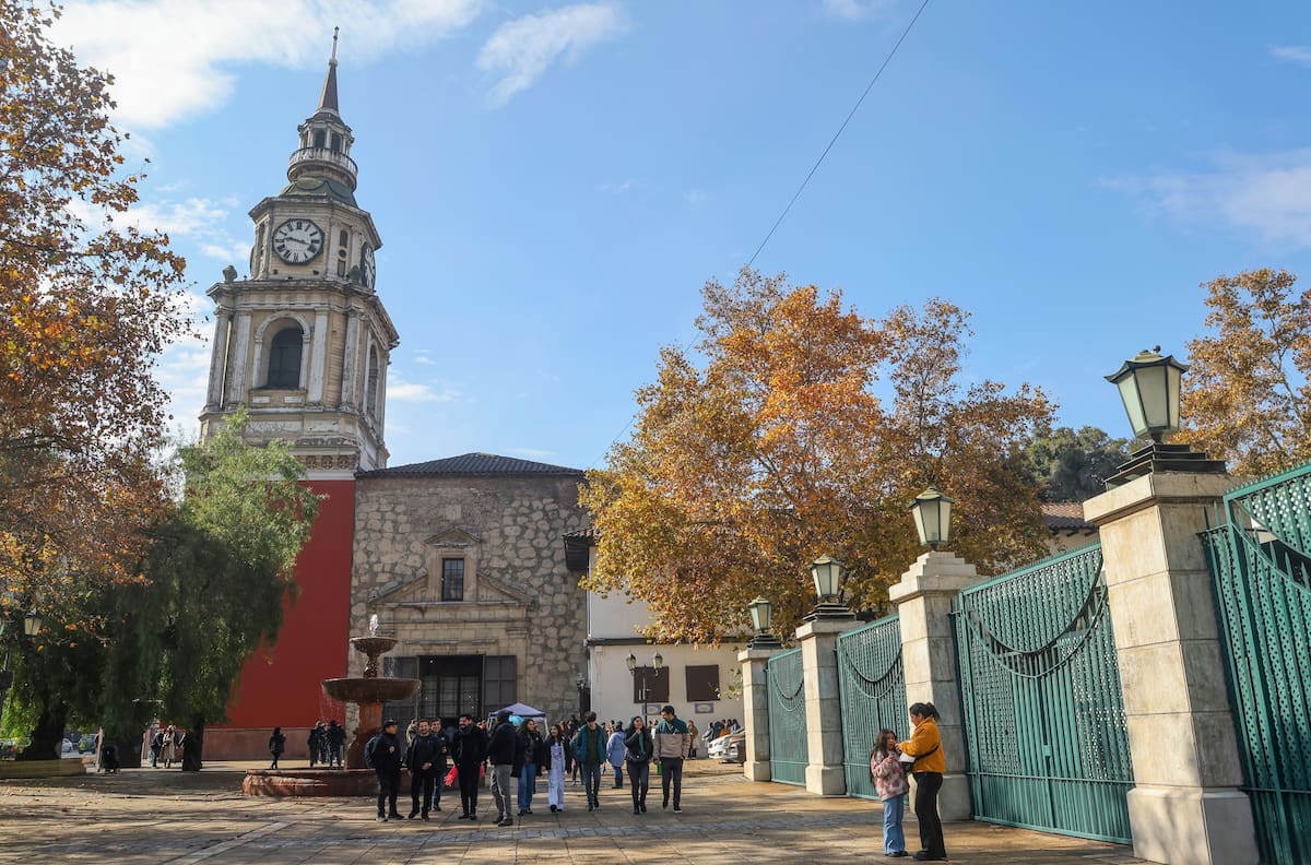 5 iglesias de Santiago que sobrevivieron a La Quintrala, terremotos y cuatro siglos de historia: las puedes visitar en solo unas horas