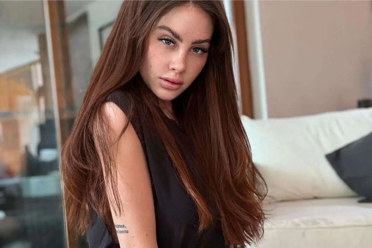 se preparó para animar su nuevo programa farandulero. Créditos: La Hora.