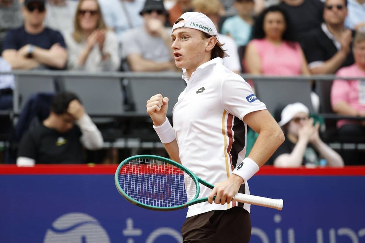 El peruano clasificó a la final del ATP de Hamburgo.