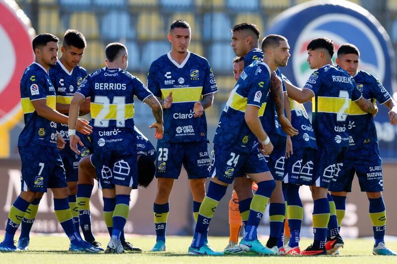 acusó un robo en el camarín de Everton. Foto: Aton.