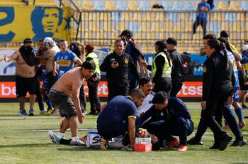 Everton no para de sufrir: el estado de Ignacio González tras duro choque con Zampedri