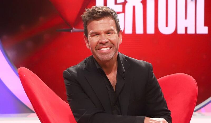 reveló una desconocida faceta al ser intérprete de Andrea Bocelli.