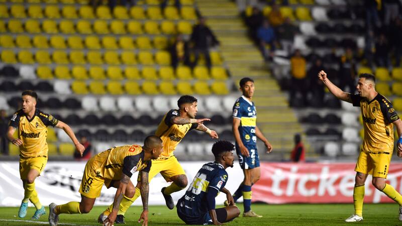 “Para nadie es un misterio”: DT de Coquimbo Unido dejó claro qué jugadores busca en el mercado