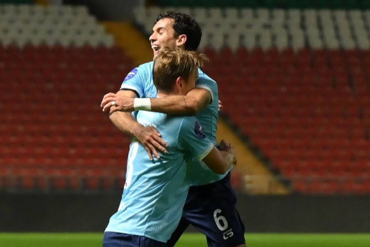 El volante chileno anotó un gol por el FC Sochi. Foto: Sochi.