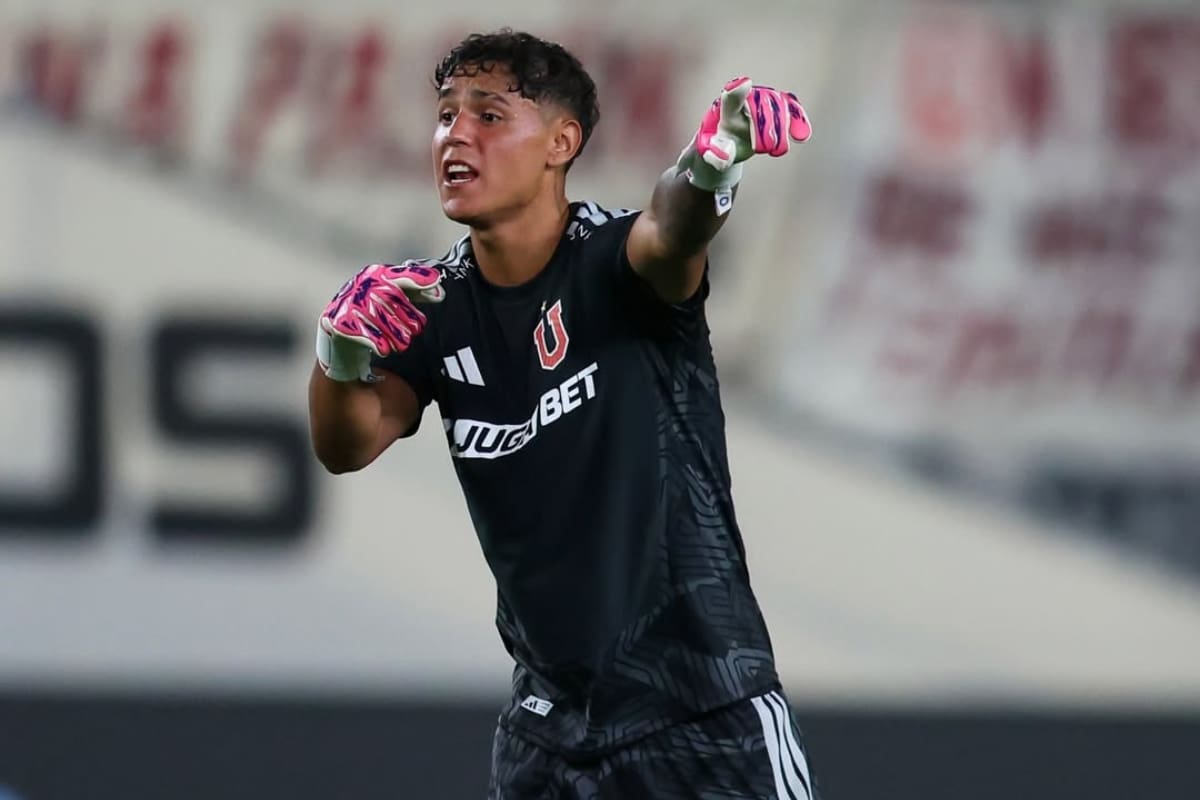El portero juvenil será titular en la Copa de la Liga. Foto: Prensa UCH.