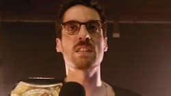 Ignacio Socías se sube al ring de la lucha libre para dar importante anuncio de Netflix