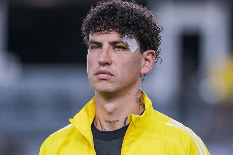 El defensor despertó el interés de Pumas. Foto: Igor Lichnovsky en Instagram.