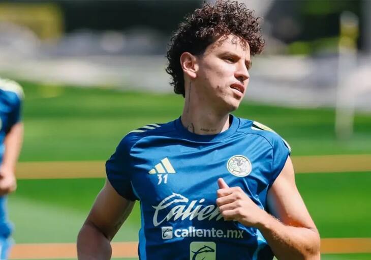 VIDEO | Igor Lichnovsky le hace un enorme guiño a la U en plenas vacaciones