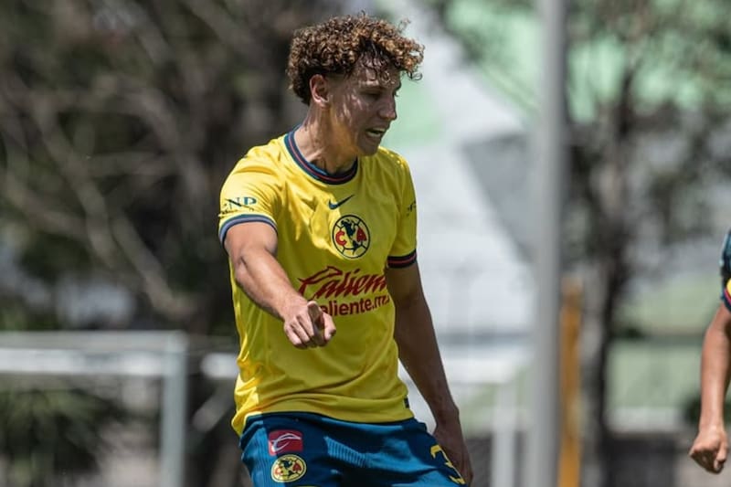 El defensa de Club América encabeza una importante obra social en México. Foto: @igorlichnovsky en Instagram.