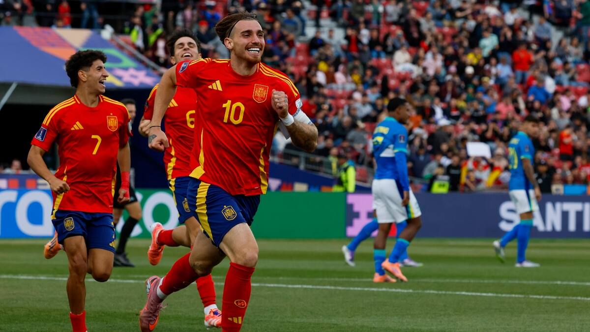 Capitán de España se acordó de Alexis Sánchez y Damián Pizarro tras brillar en el Mundial Sub 20