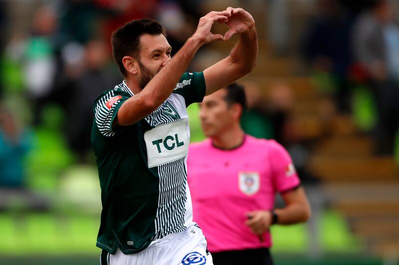 anotó un gol durante su paso por Santiago Wanderers. (Foto: Aton)