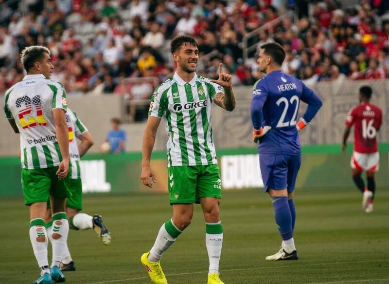 Iker Losada no fue inscrito por Pellegrini para jugar Conference League.