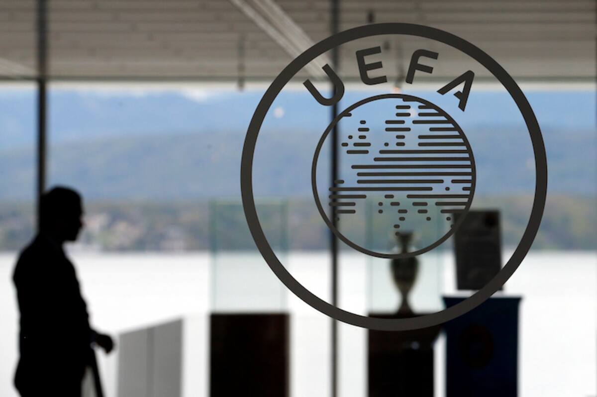 La UEFA en problemas.