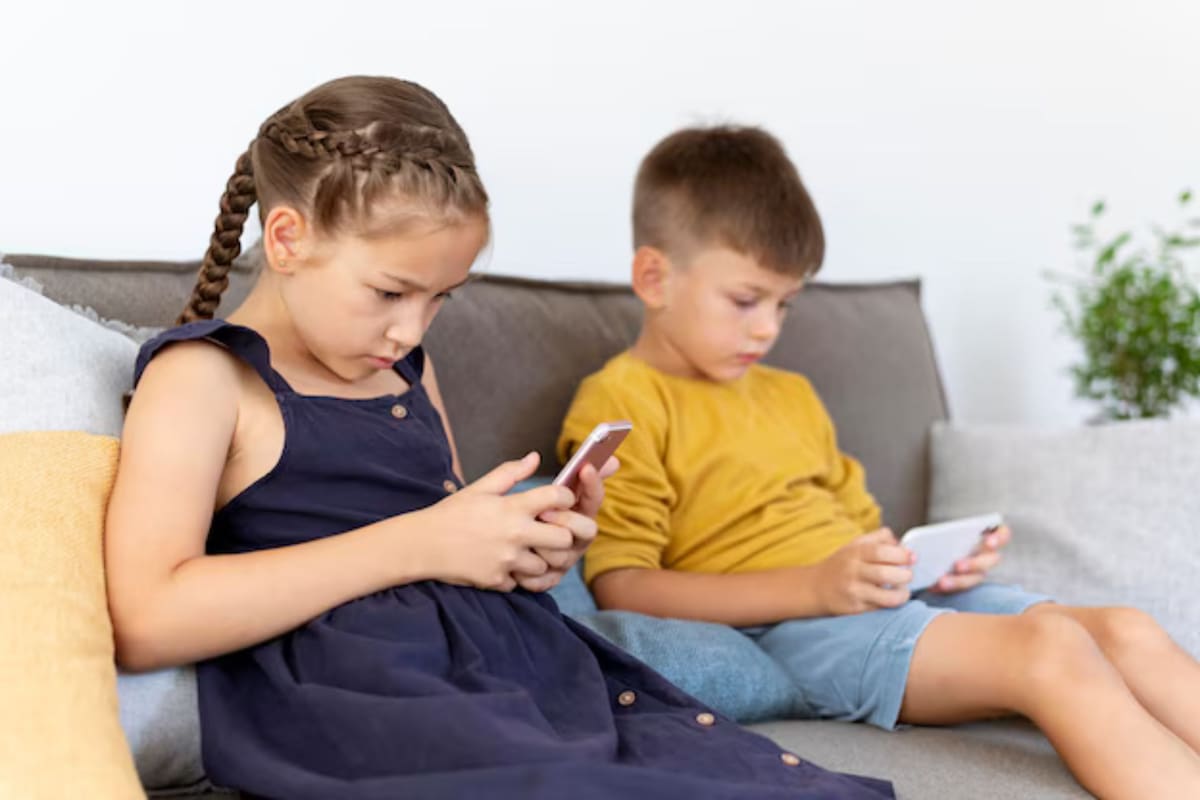 Los niños están vulnerables a absorber los efectos negativos de estas en edad temprana.
Créditos: Freepik.