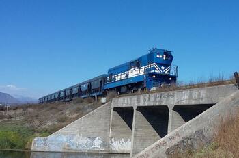 Autoridades trabajan en nuevo proyecto de tren que uniría a dos de las ciudades más importantes de Chile