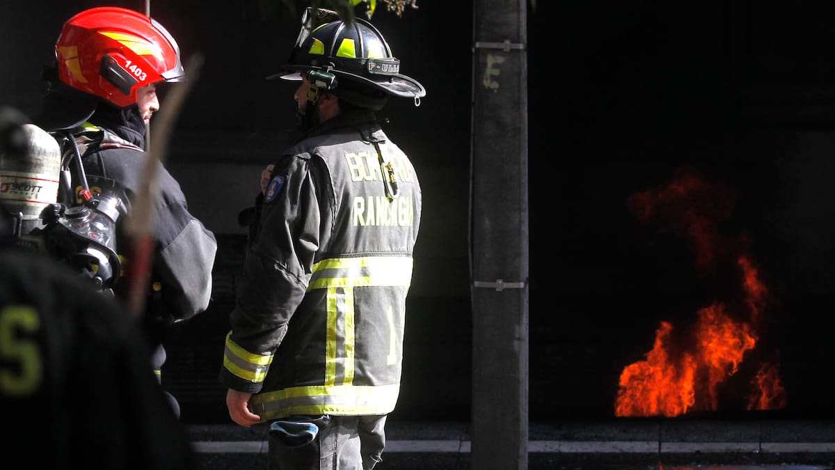 Último minuto: Informan nuevos desvíos de tránsito a causa de un segundo incendio en Santiago