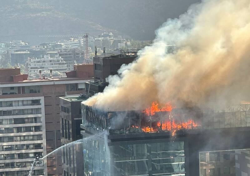 El siniestro ya estaría controlado. Foto: ATON.
