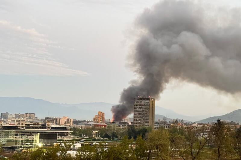 El siniestro está afectando el barrio comercial.