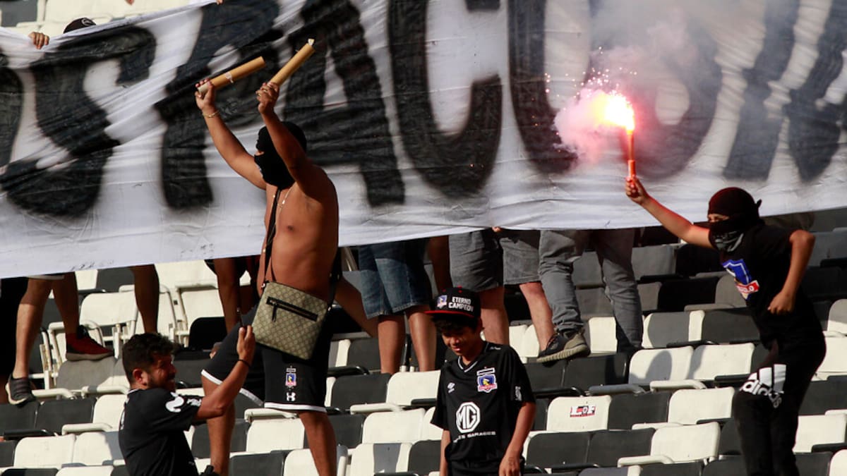 Tres partidos sin público recibió Colo Colo por incidentes en el clásico ante la UC