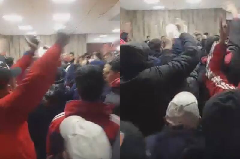 Los hinchas están molestos con el equipo.