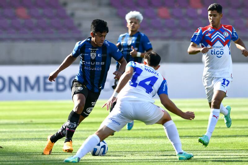 Independiente del Valle y Cerro Porteño se enfrentaron en el estadio La Portada de La Serena.