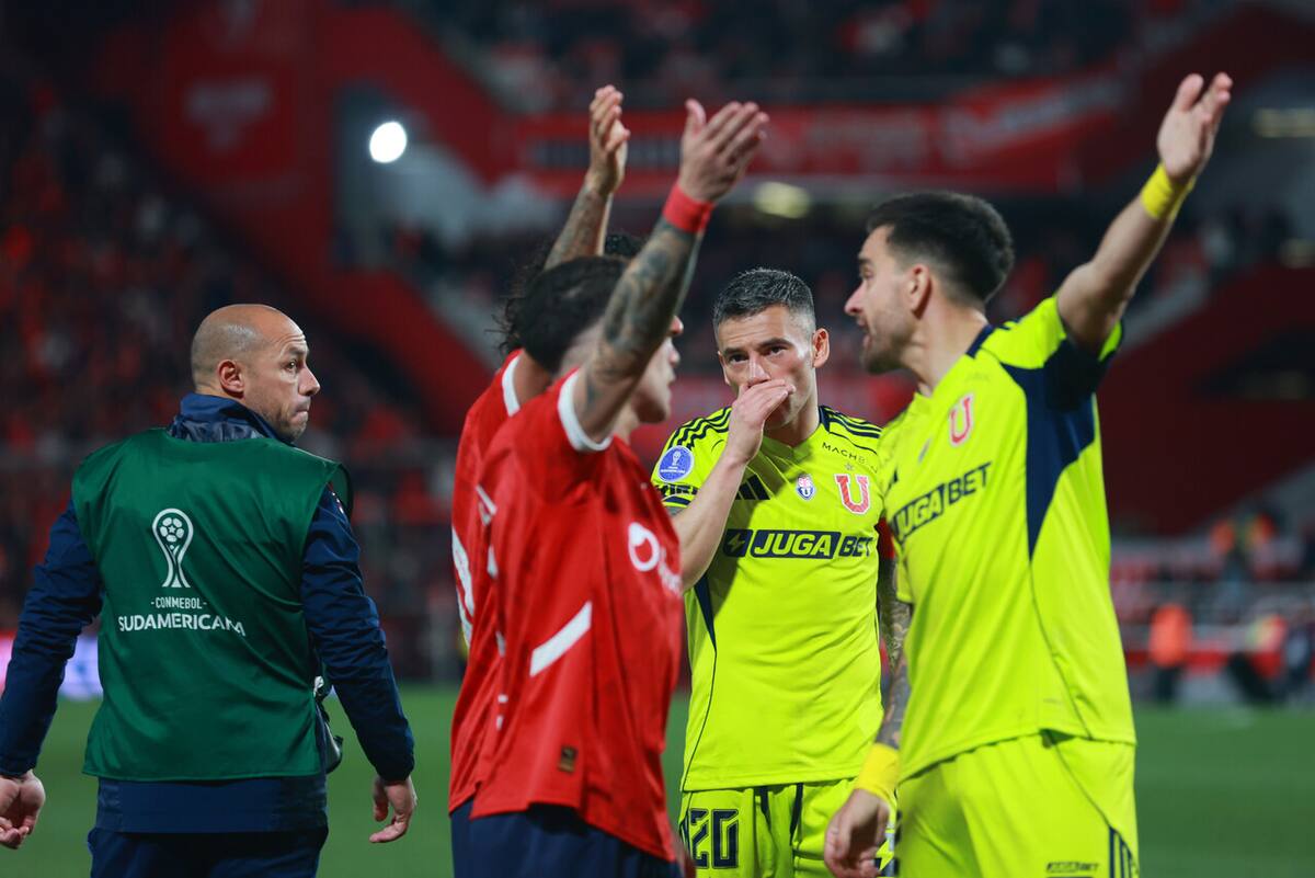 El partido se canceló con casi todo el segundo tiempo por delante.