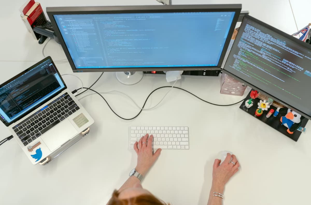 Estas son las 10 carreras más baratas de estudiar en Chile, pero que entregan buenos sueldos según la IA de Google