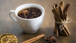 Disminuye tus niveles de estrés con una deliciosa infusión de canela con laurel