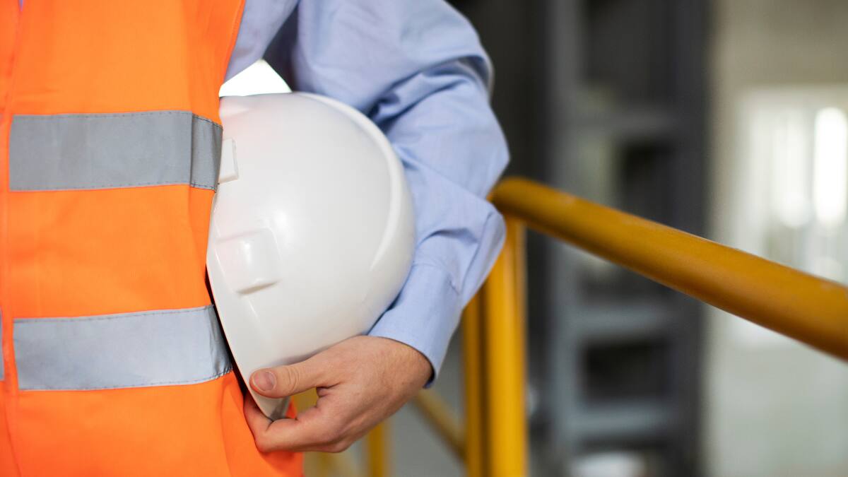 Empleabilidad supera el 88% al año de egreso: Las mejores universidades para estudiar Ingeniería en Construcción en Chile