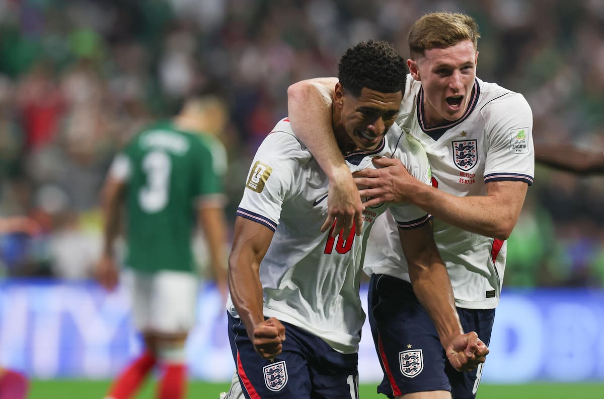 En un partidazo: Inglaterra sobrevive con un hombre menos y deja a México fuera del Mundial 2026