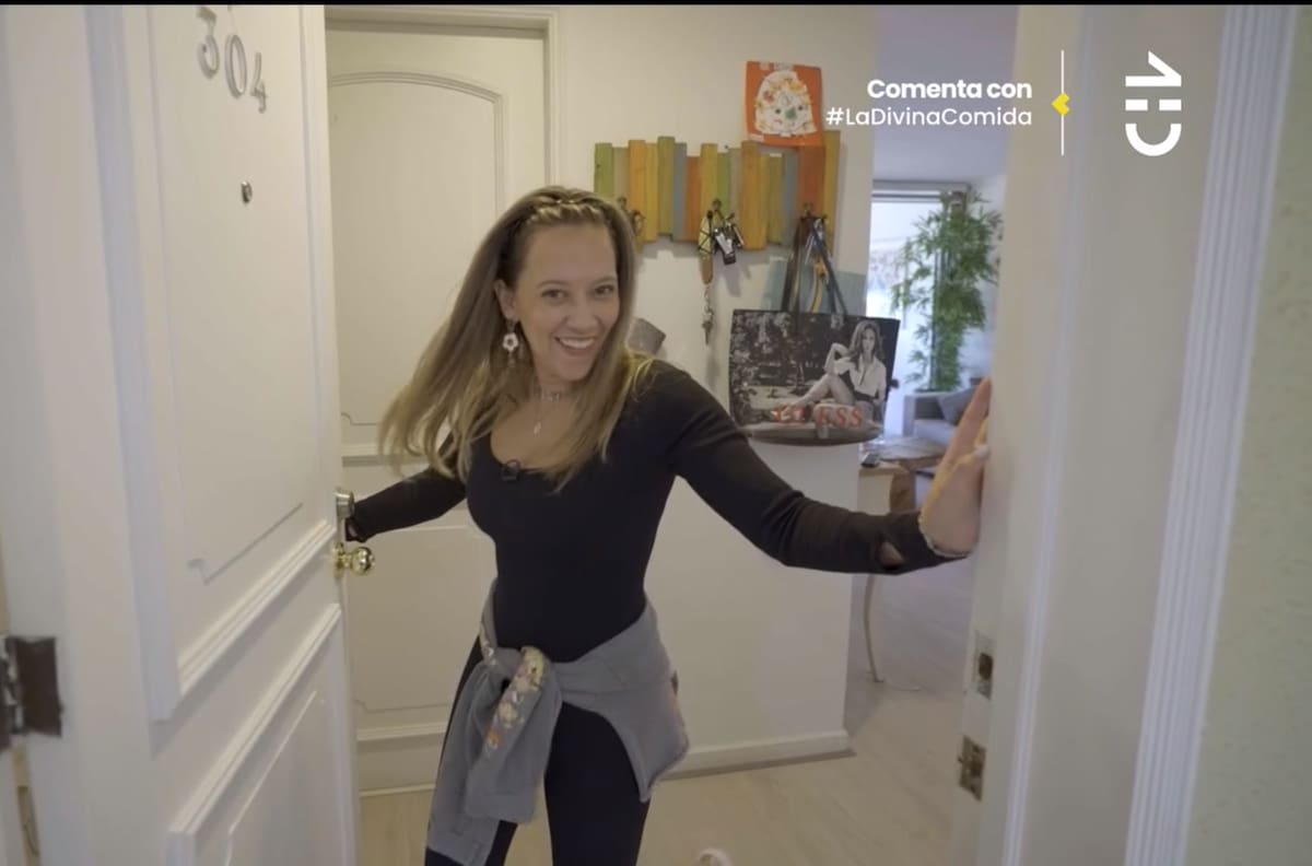 Con un taller de orfebrería y un “altarcito del amor”: Así es la casa de Ingrid Parra