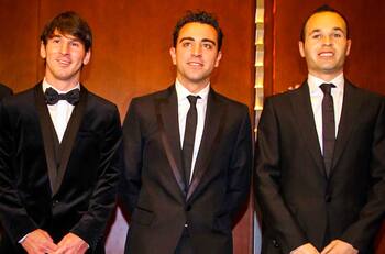 Andrés Iniesta se va de Japón y puede volver junto a Leo Messi, en Barcelona o en Arabia Saudita