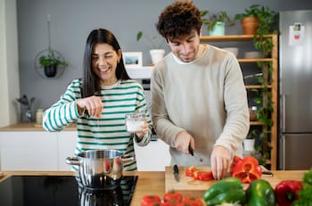 El INJUV ofrece descuentos de 50% en cursos de gastronomía: Así puedes acceder