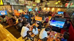 Conoce los cuatro bares de Santiago en los que puedes jugar y beber