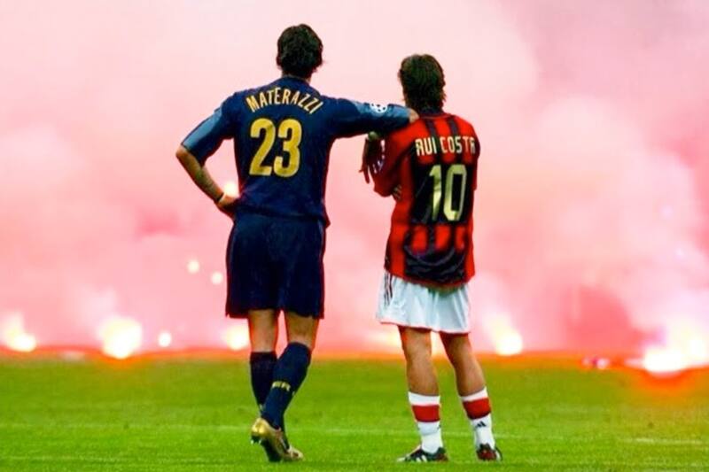 Desde esta icónica imagen de 2005 que AC Milan e Inter de Milán no se enfrentaban en la Champions League.