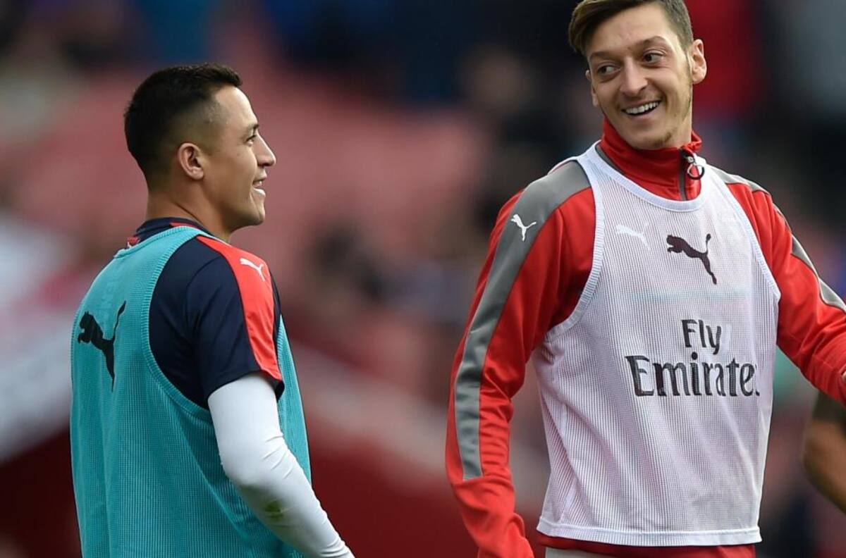 VIDEO | Irreconocible: el impresionante cambio físico de Mesut Ozil tras el retiro