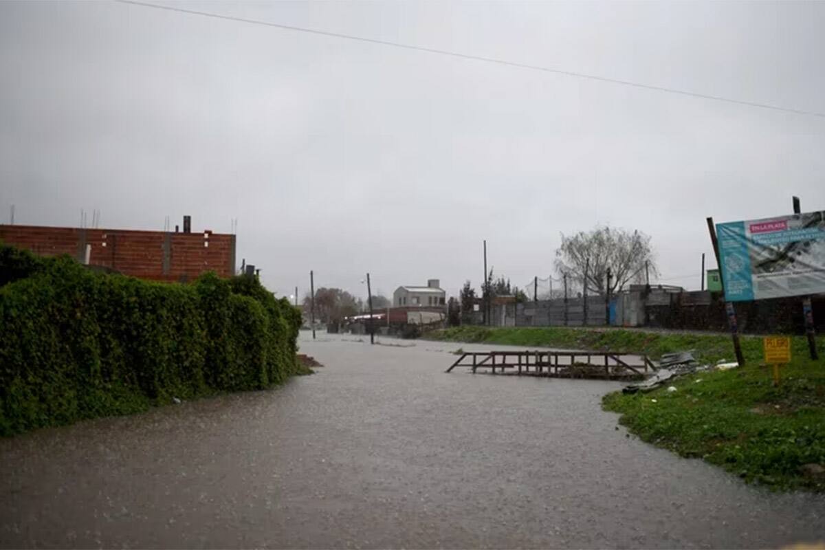 Hay viviendas colapsadas. Créditos: Aglaplata