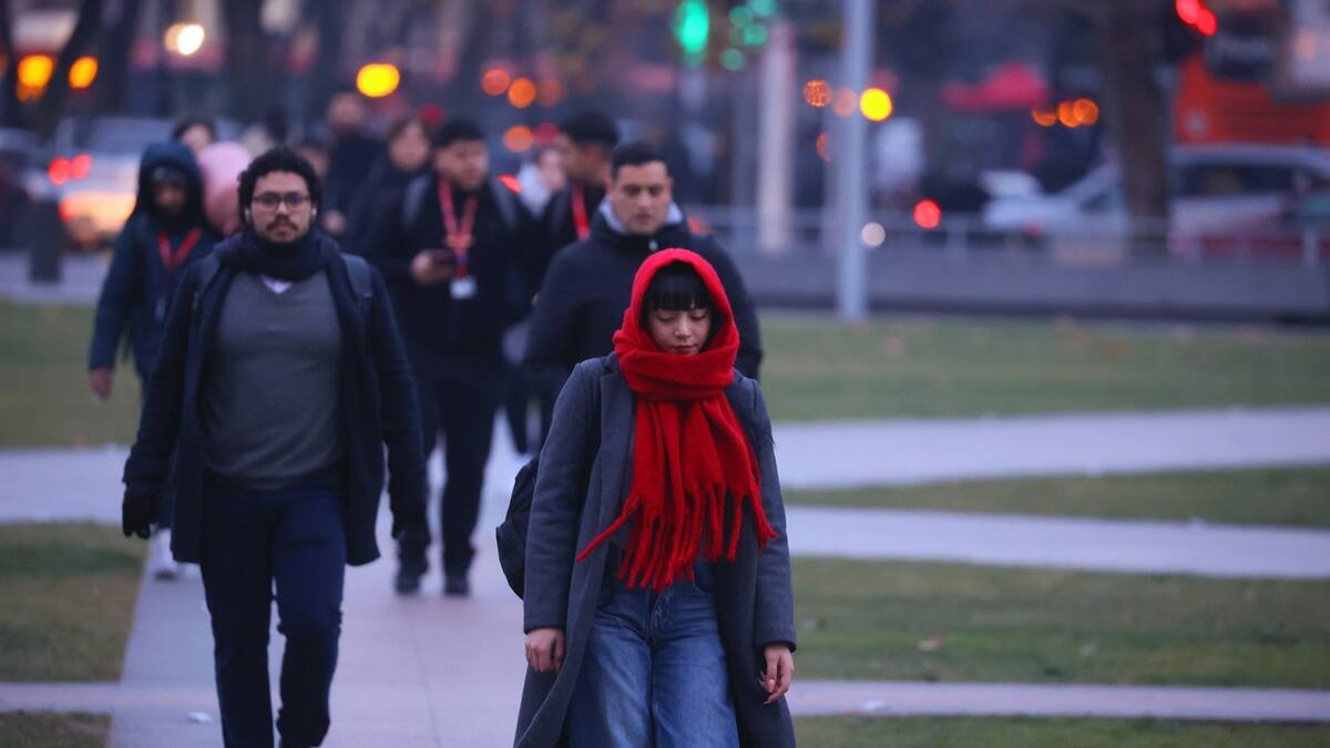 ¿Cuándo comienza oficialmente el invierno y en qué fin de semana se cambia la hora en Chile?