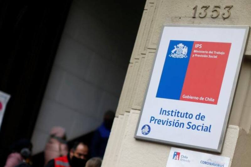 Adultos mayores podrán recibir este beneficio del Estado junto a sus pensiones.
