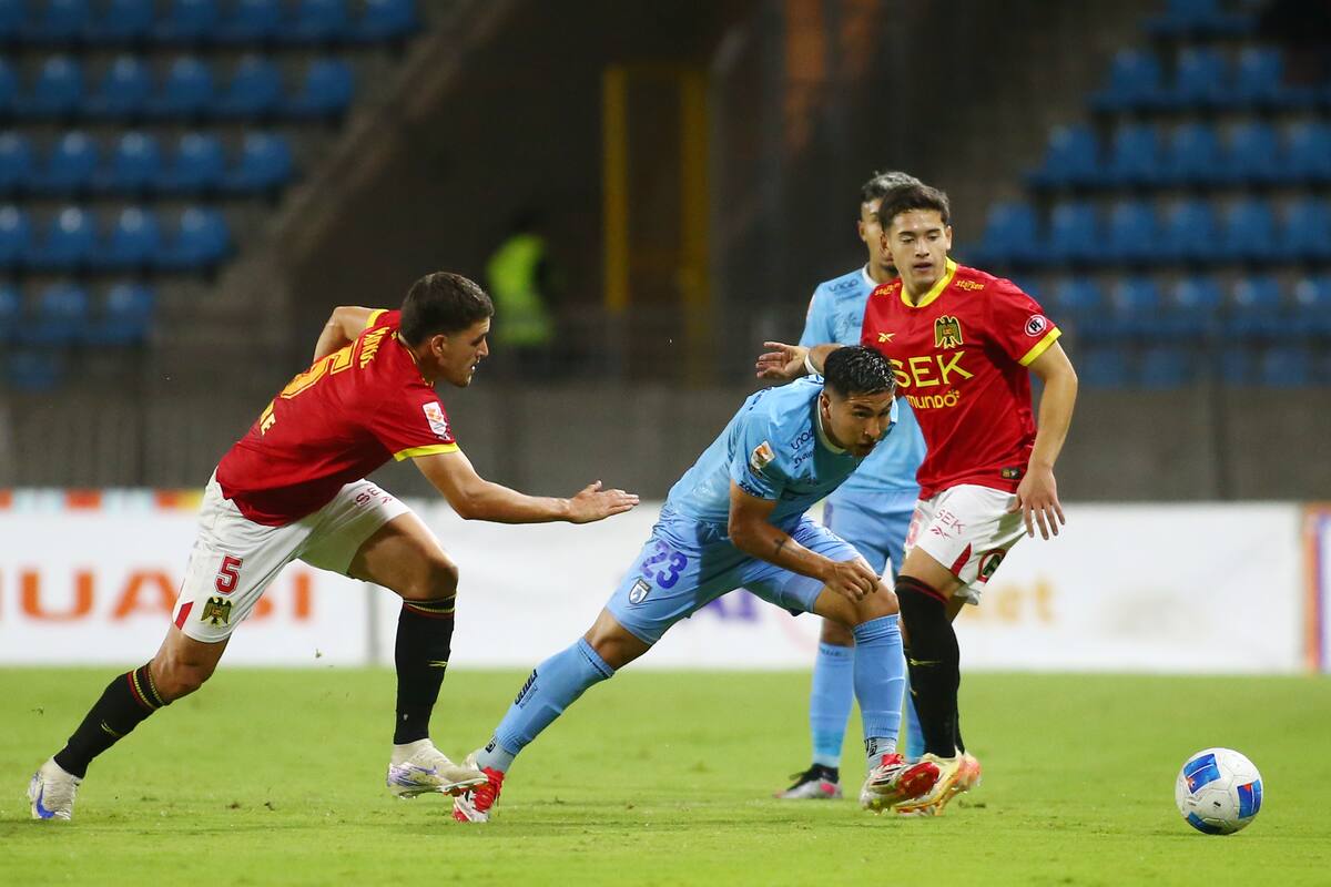Comenzaron la temporada representando a Chile en copas internacionales; la terminarán, muy posiblemente, yéndose al descenso.
Alex Diaz/Photosport