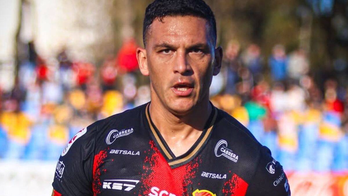 “Tuve ofertas de Primera División, pero no se me pasó por la cabeza dejar todo lo que tengo en Rangers”