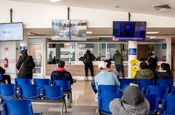 Prepara su salida de Chile: Confirman a más de 20 interesados por adquirir importante Isapre