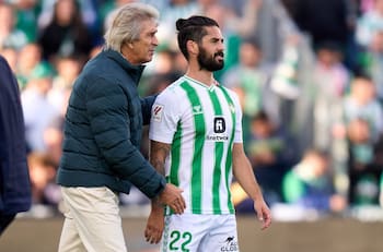 Protegido de Manuel Pellegrini vive una pesadilla en Real Betis: tres lesiones en menos de dos años
