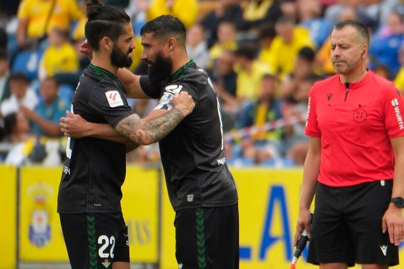 Isco sufrió una lesión en el último partido y no podrá estar frente a Real Sociedad. (Foto: EFE)