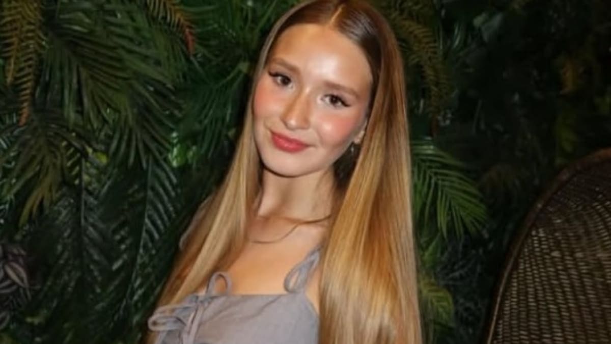 Tiene 18 años, su madre es una de las influencers eróticas más importantes de Chile y debutará en TV: “Me ha criado de forma libre”