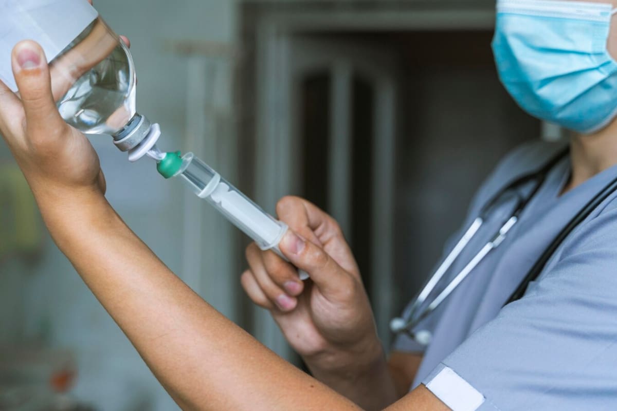 y retira del mercado producto farmacéutico.