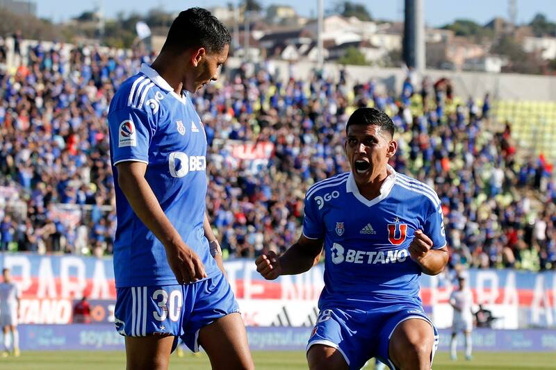 La U espera derrotar a Colo Colo en el Monumental. Foto: Agencia Aton.